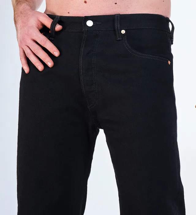 Zoomed-in image of model's thighs